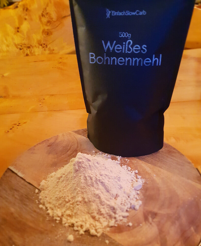 Weißes Bohnenmehl